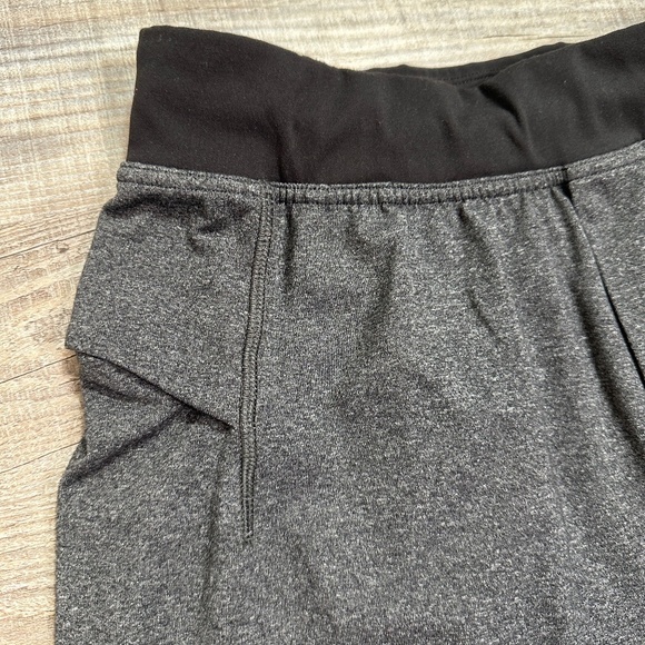 Lululemon Jogger Pants Men's Size Small Heathered Gray Black Waistband Workout - Picture 5 of 9